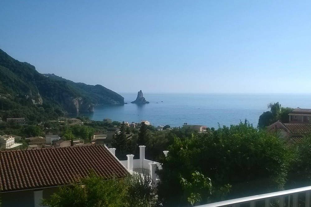 Sea view apartment 1