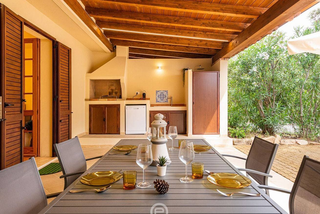 Foto 7 von 47: Ferienhaus für 4 Personen mit Balkon/Terrasse