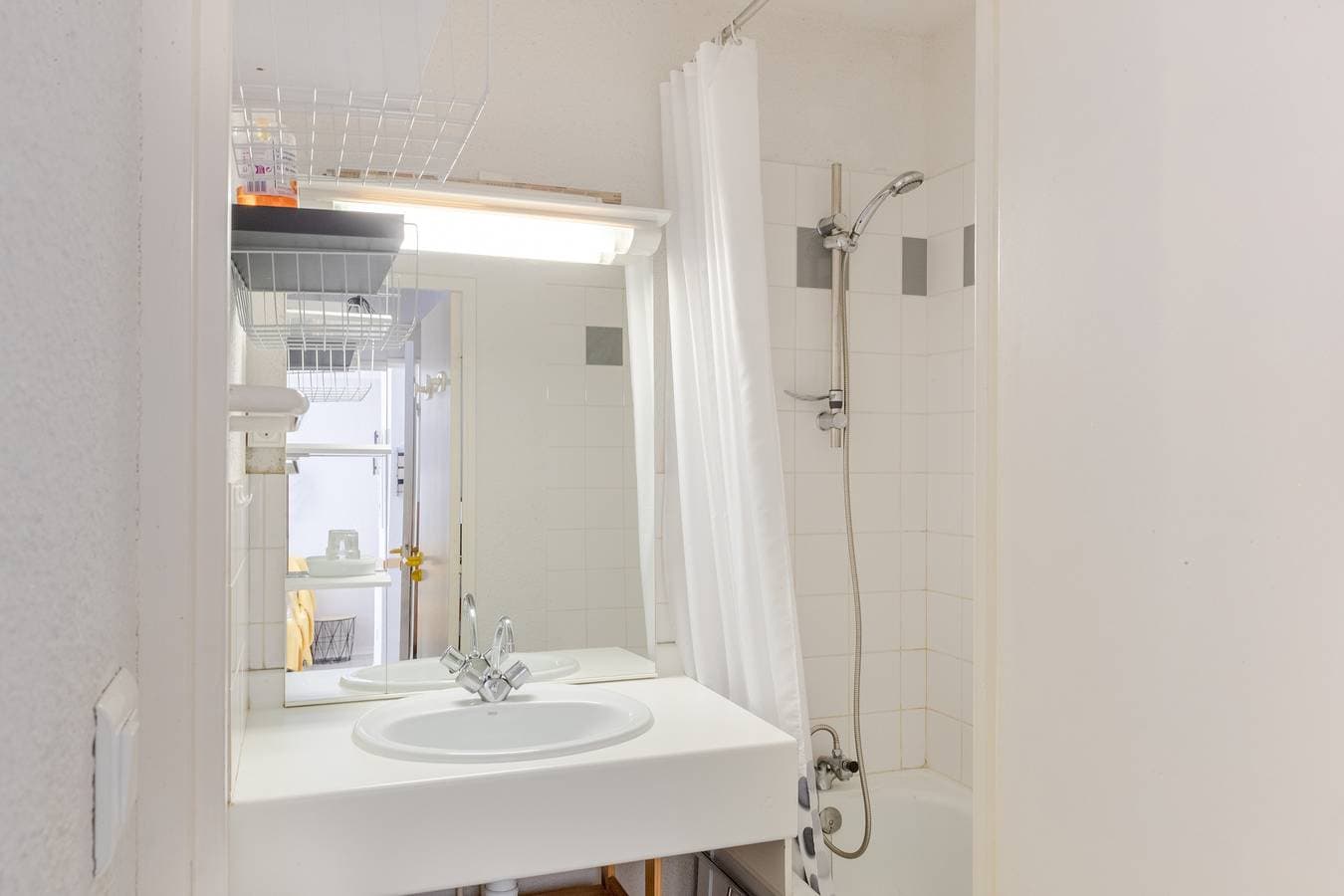 Foto 5 von 12: Ferienwohnung für 4 Personen mit Balkon
