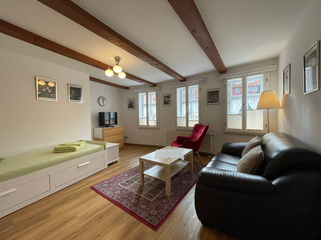 Apartment mit Terrasse 1