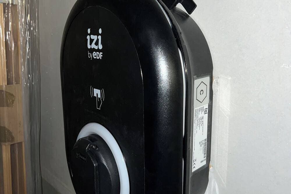 Foto 8 von 11: Magnifique Design T2, Confortable, Parking Gratuit