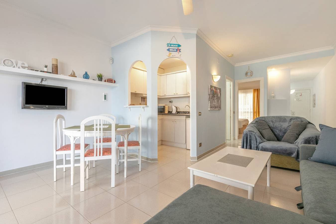 Foto 7 von 26: Ferienwohnung 'Golf Del Sur Oasis' mit Gemeinschaftspool, privater Terrasse & WLAN