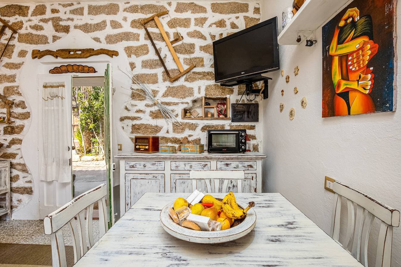 Foto 5 von 23: Charmantes Ferienhaus "Tipica casa a San Pantaleo" in zentraler Lage mit Balkon
