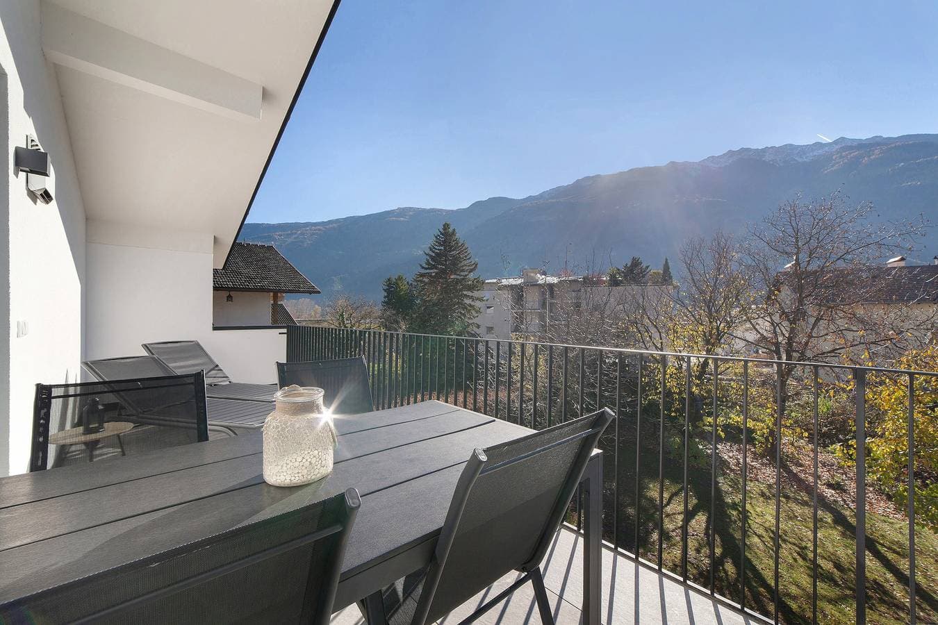 Foto 12 von 28: Apartment 'Naturns Mountain Suite' mit Bergblick, privater Terrasse und WLAN