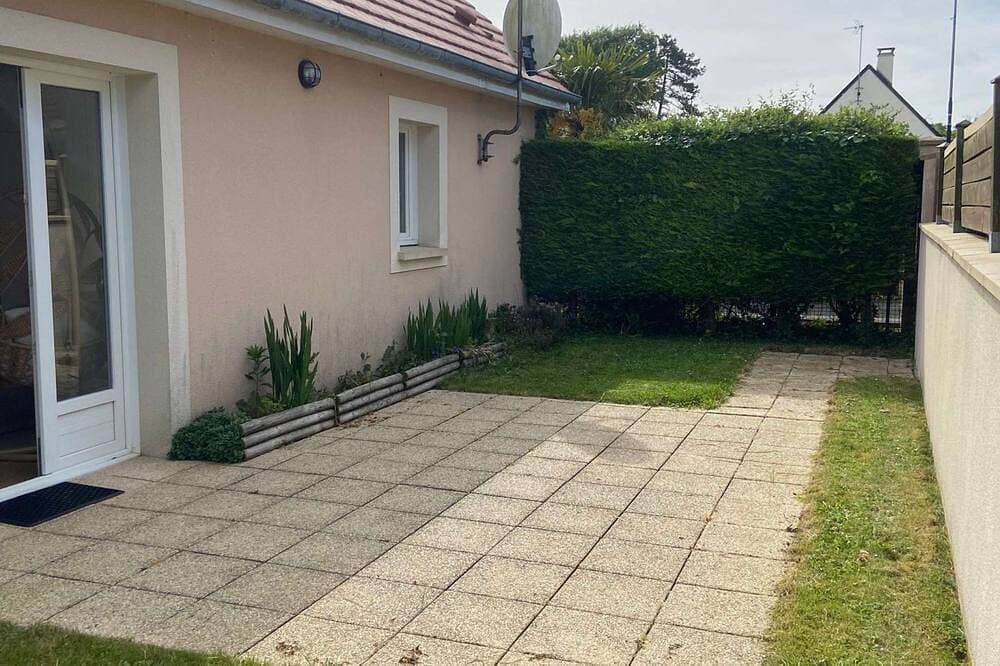 Foto 6 von 12: L'Océan, house with enclosed garden