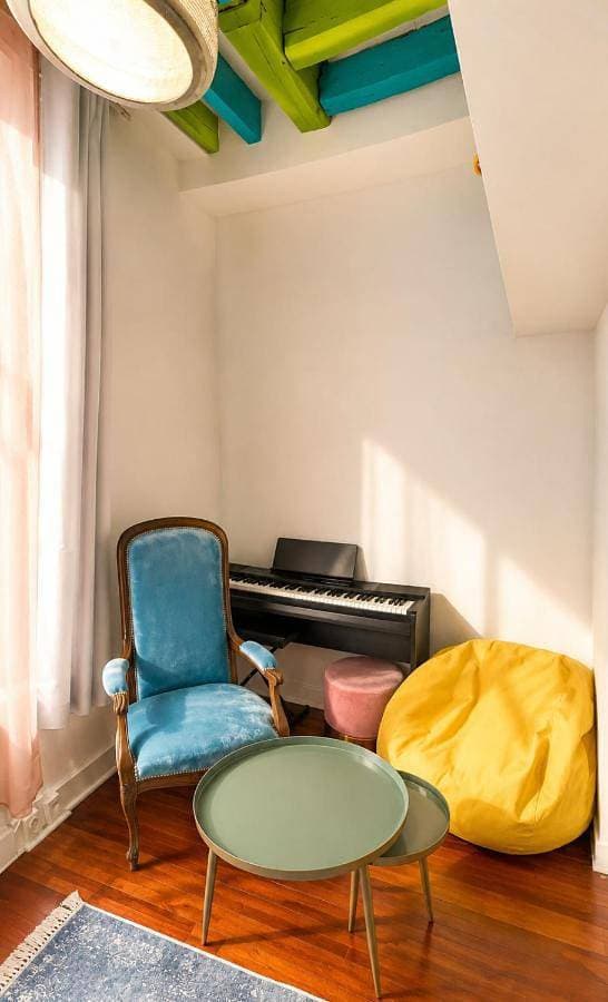 Joli studio, rue calme, prêt de Notre Dame de Paris 1