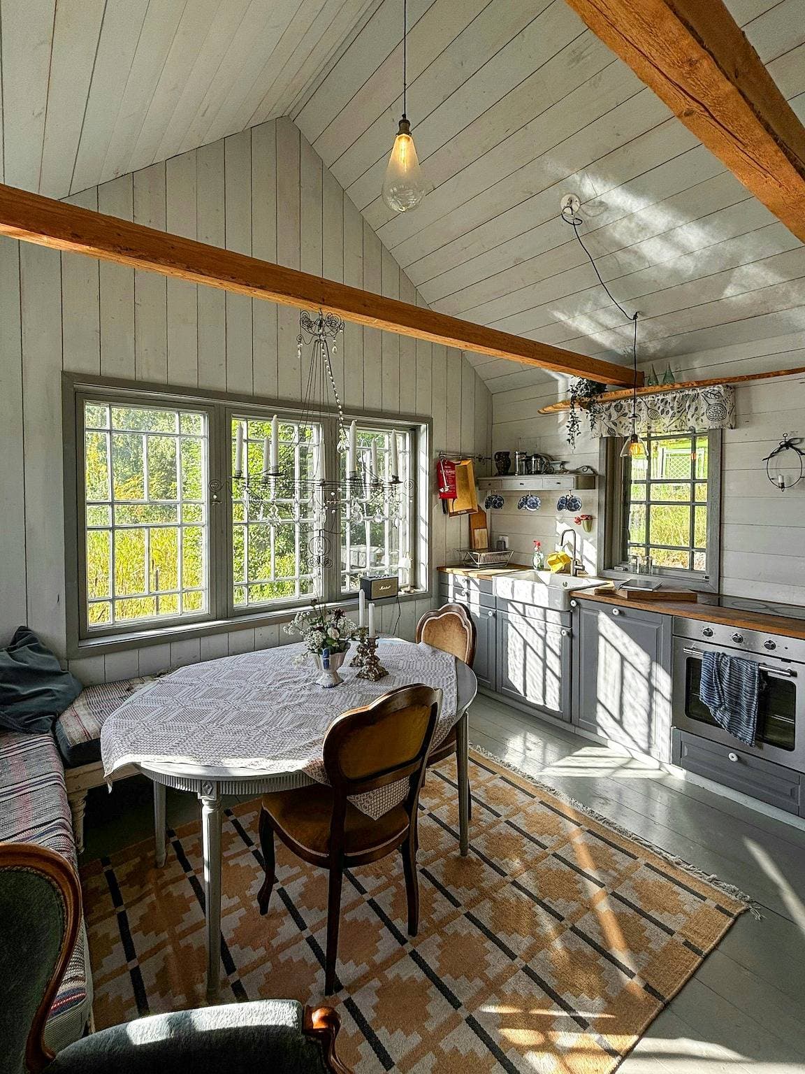 Foto 7 von 22: Ferienhaus am Älmtasjön mit Sauna und Whirlpool