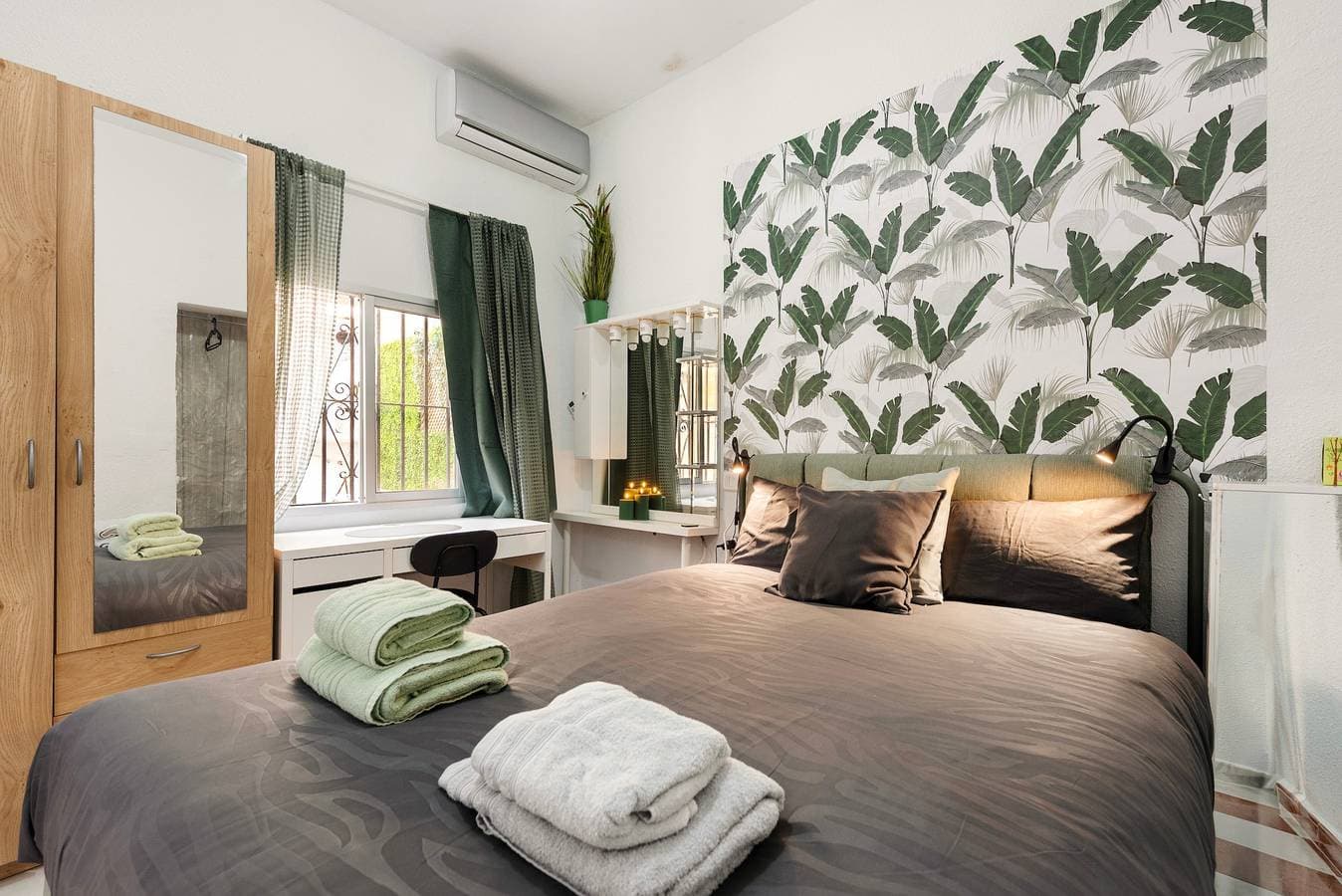 Foto 10 von 20: Ferienhaus 'Altamira 6' mit privater Terrasse, WLAN und Klimaanlage