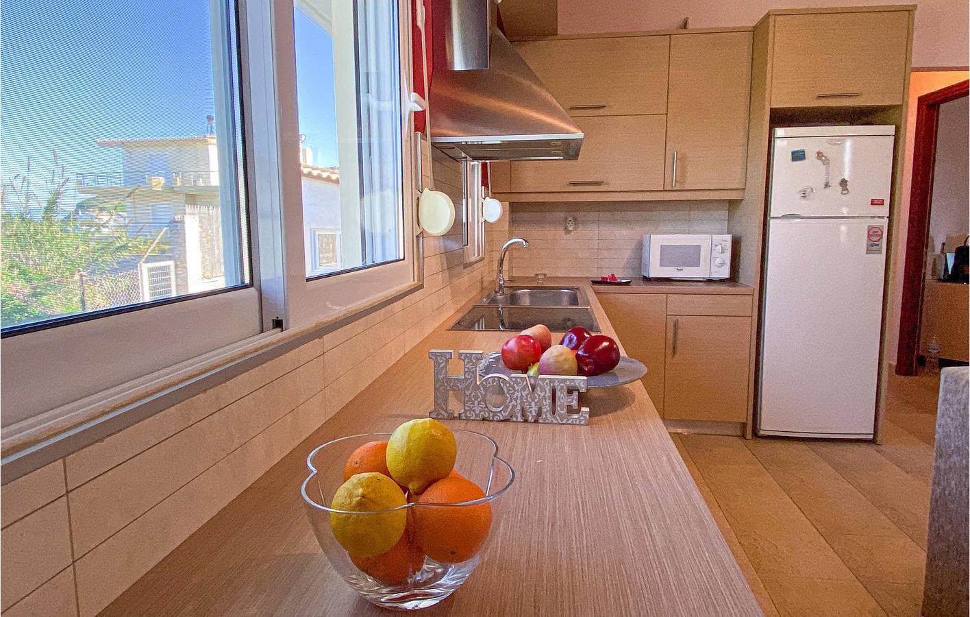 Foto 8 von 21: Gemütliche Wohnung mit Terrasse und WLAN – 700 m bis zur Küste!