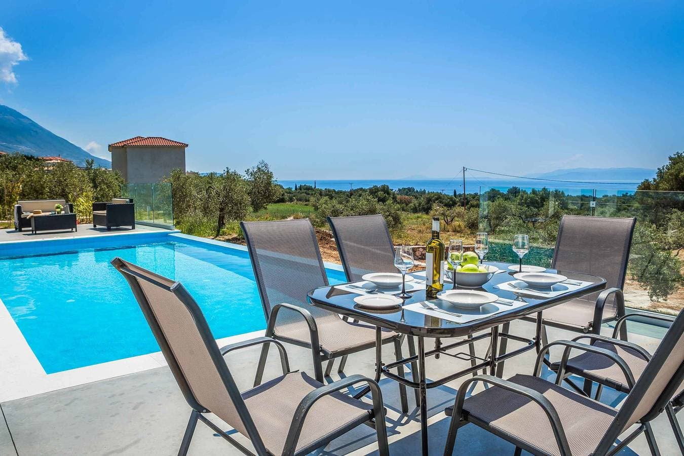 Foto 6 von 21: Villa für 4 Personen mit Pool