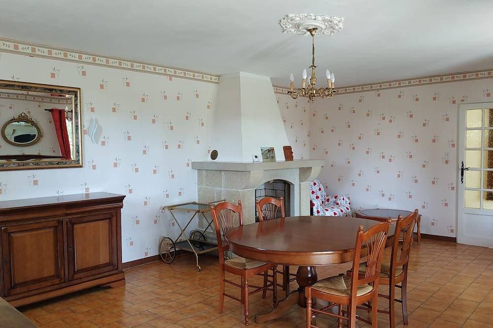 Foto 5 von 9: Banon: Maison de l'Orge - 2 Schlafzimmer - 4 Personen - Pool - 1 Badezimmer