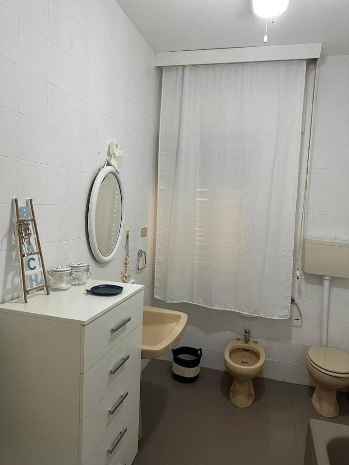 Foto 8 von 14: Triple Room with Shared Bathroom