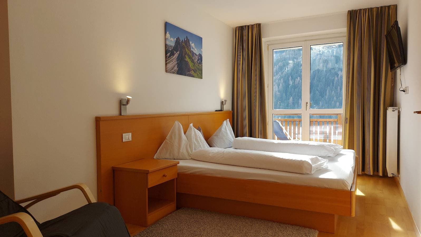 Foto 7 von 29: Ferienwohnung "Salman" mit Bergblick, Balkon und WLAN