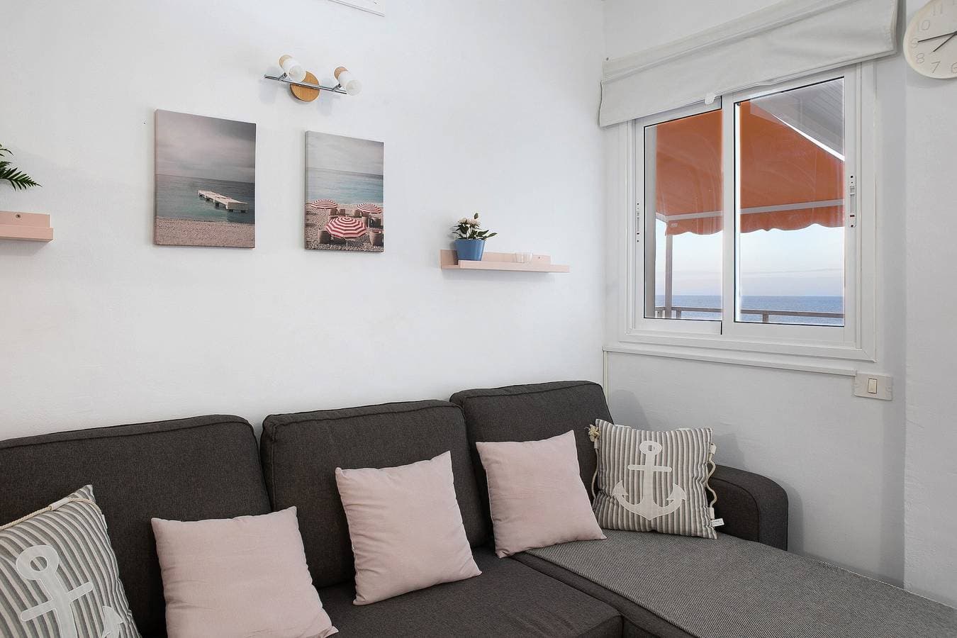 Foto 9 von 23: Apartment 'Vista al Paraíso' mit Meerblick, privaten Terrassen und WLAN