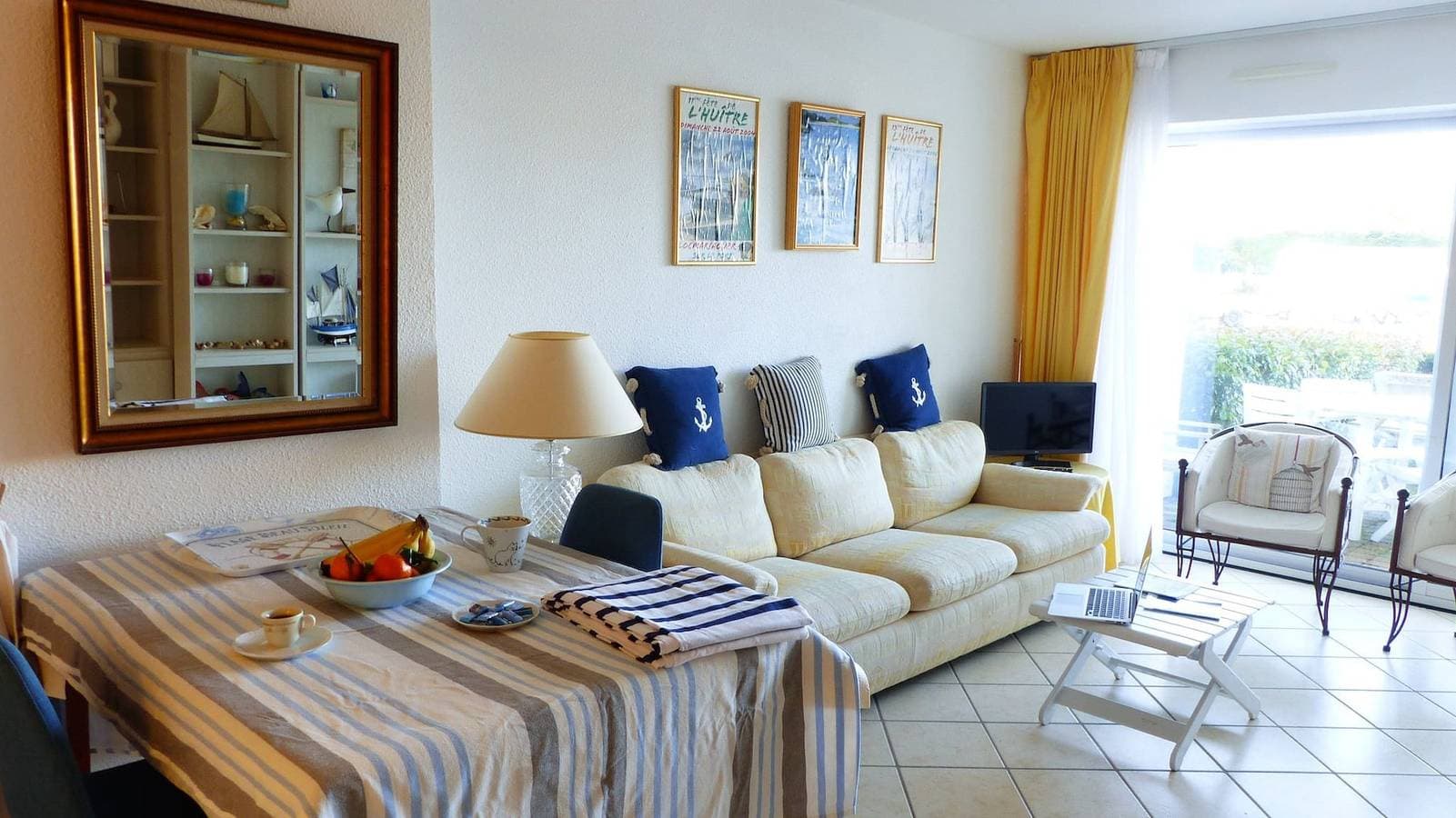 Appartement Eberlé · Charmant studio vue sur mer à 1