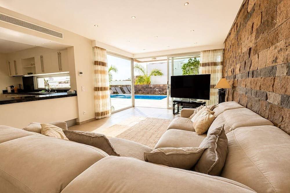 Foto 11 von 30: 5Br Villa in Costa Adeje with Private Pool