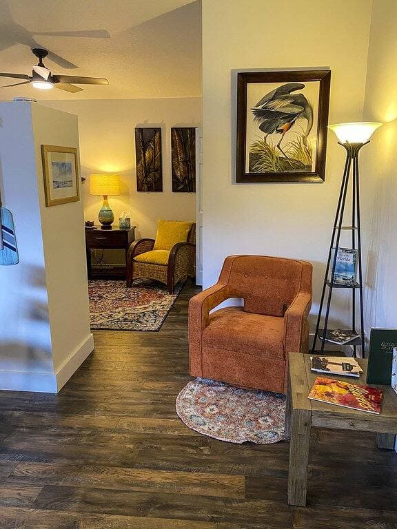 Foto 4 von 36: Spacious & refreshing, The Mango Cottage: Near the beach & all things S. Fl!