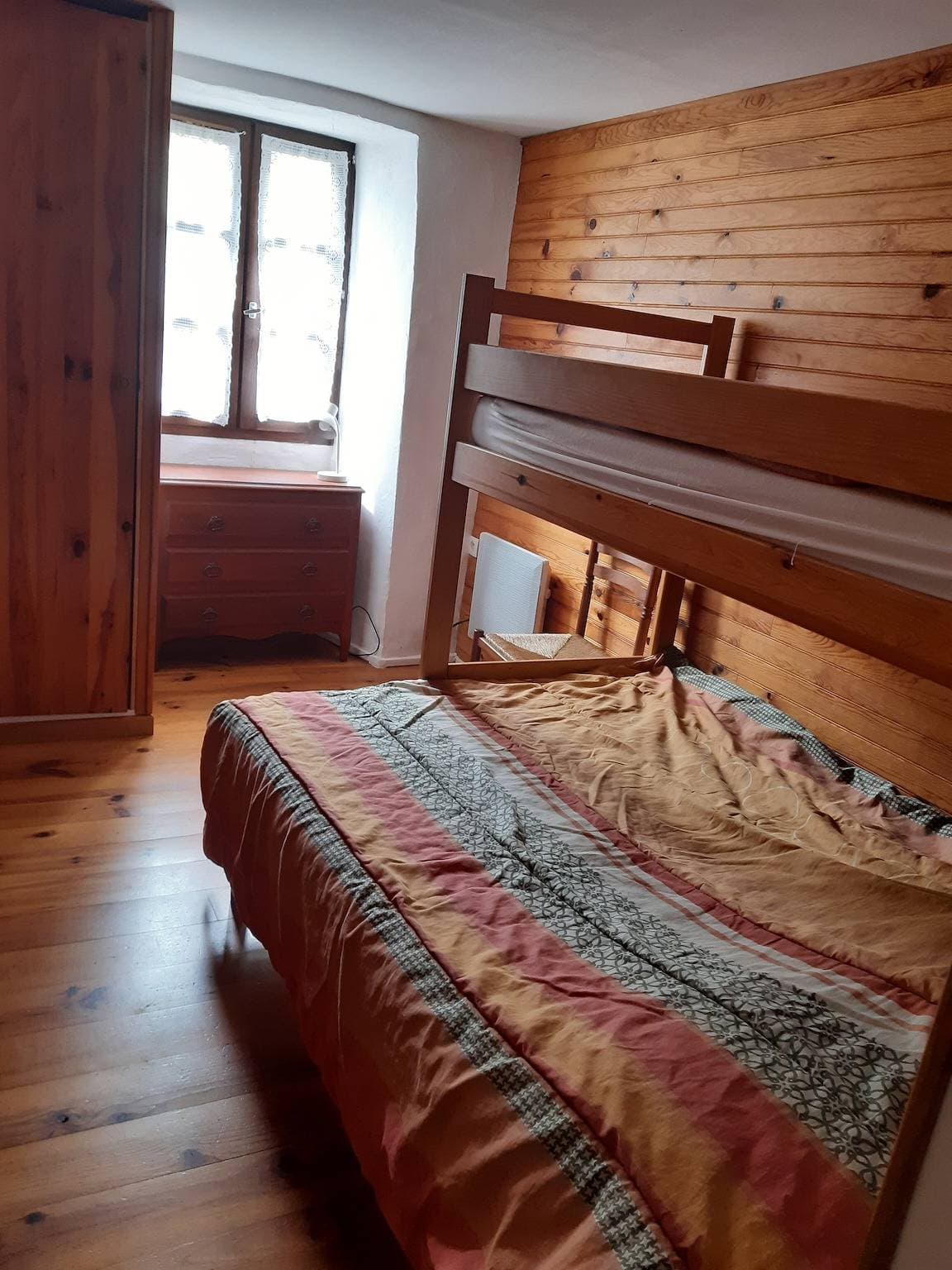 Foto 6 von 19: Ferienhaus 'Gîtes La Bélugue et Le Vignou' mit Bergblick, WLAN und Klimaanlage