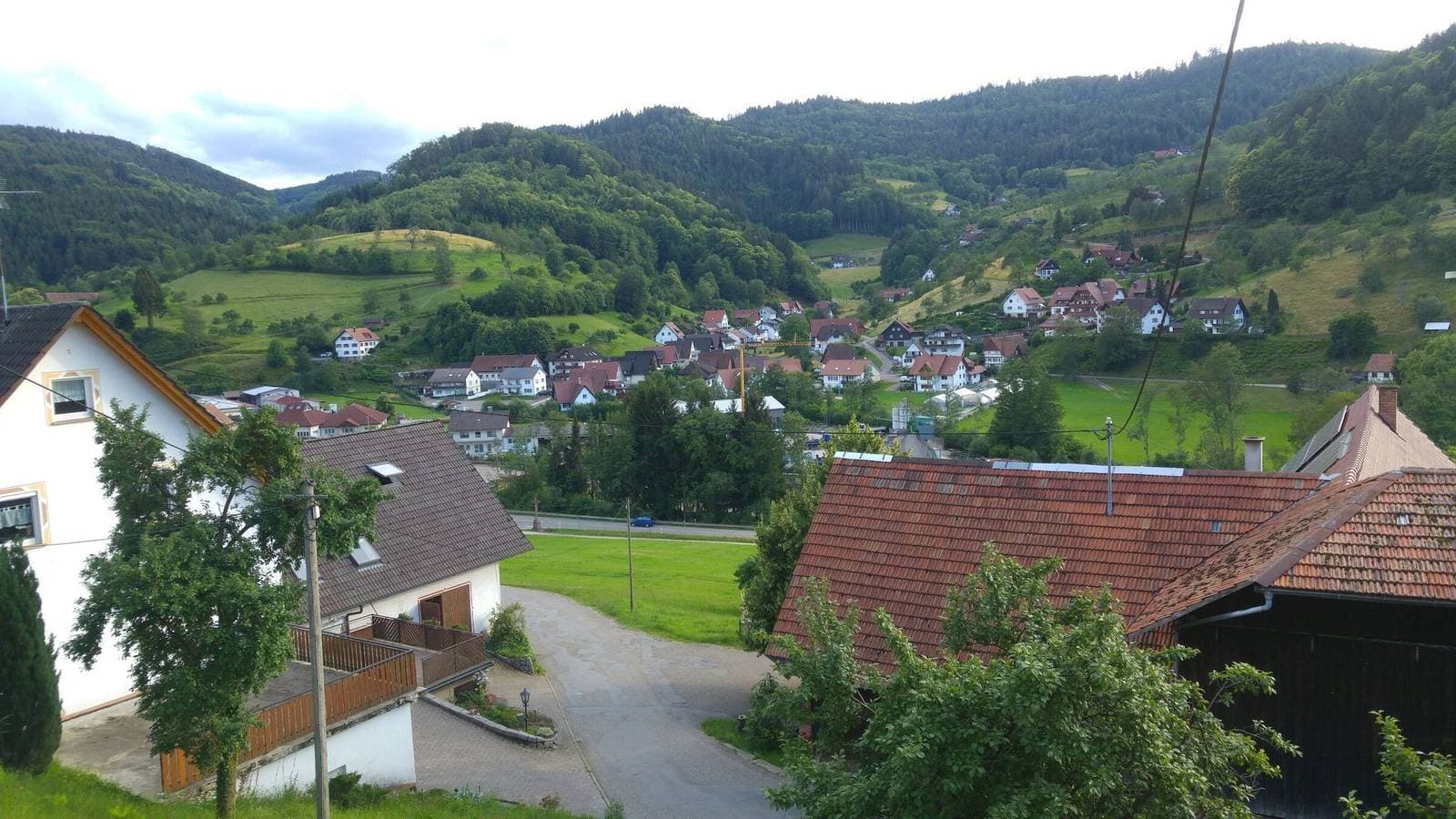 Foto 4 von 29: Ferienwohnung mit Blick ins Mühlendorf