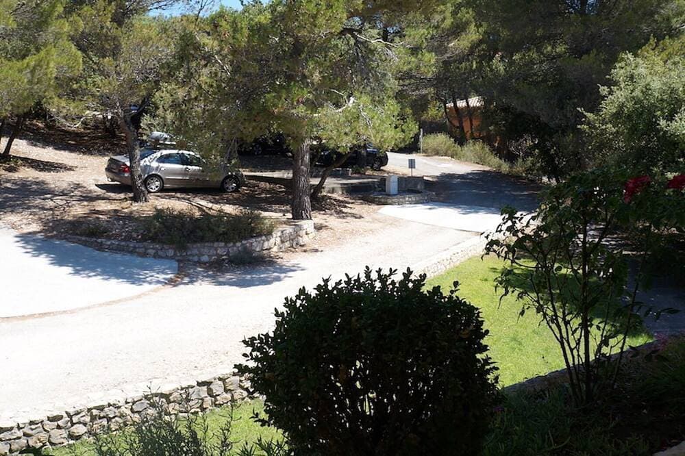 Foto 11 von 30: Studio mit Aussicht und Pool in Provence-Ventoux. Pas du Ventoux, Col de Veaux