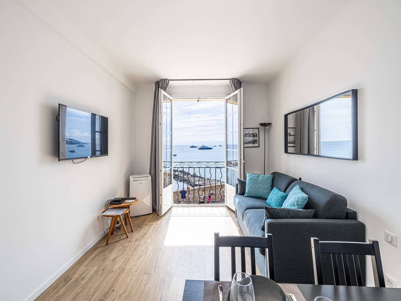 Charmantes Appt - 1Bd/4P - Meerblick - Antibes Zentrum 1