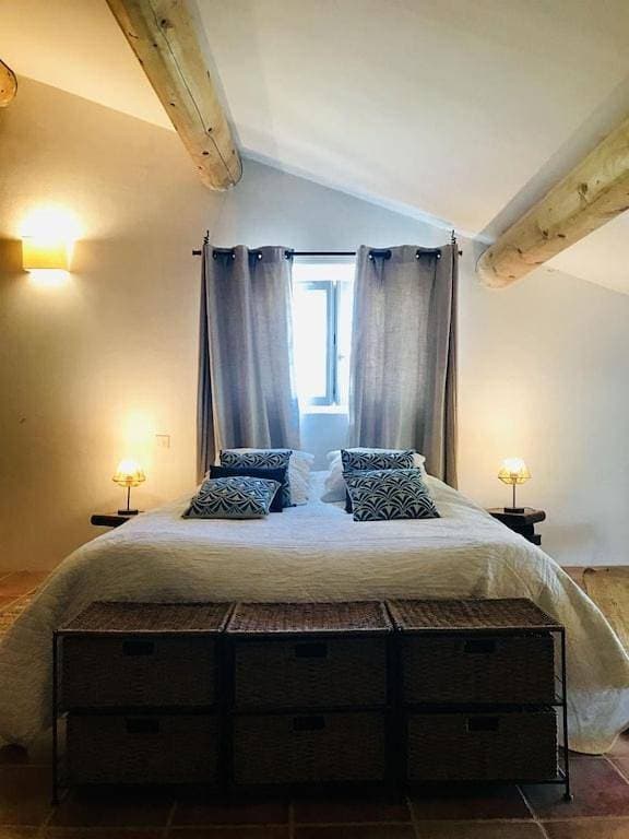 Foto 7 von 36: Three-Bedroom House