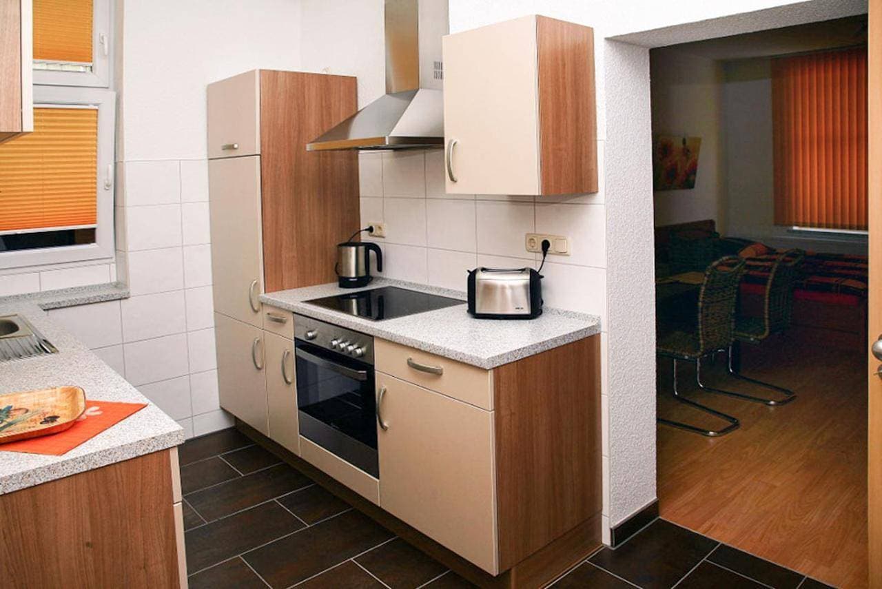 Foto 10 von 14: Two-Bedroom Apartment