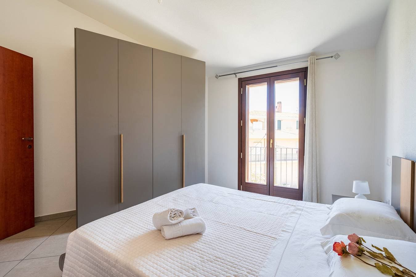Foto 9 von 20: Ferienwohnung 'Bernabé' mit Privatterrasse, Balkon und Klimaanlage