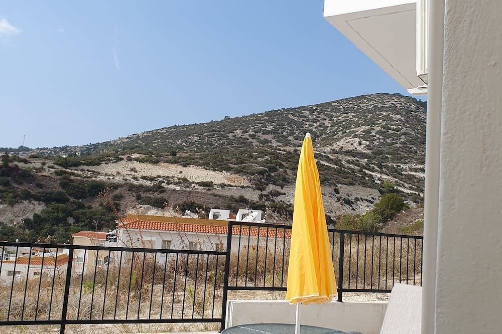 Foto 10 von 13: Studio Apartment/Mountain views/Sea view/Air-conditioning/Twin beds/Quiet location/Swimming pool/