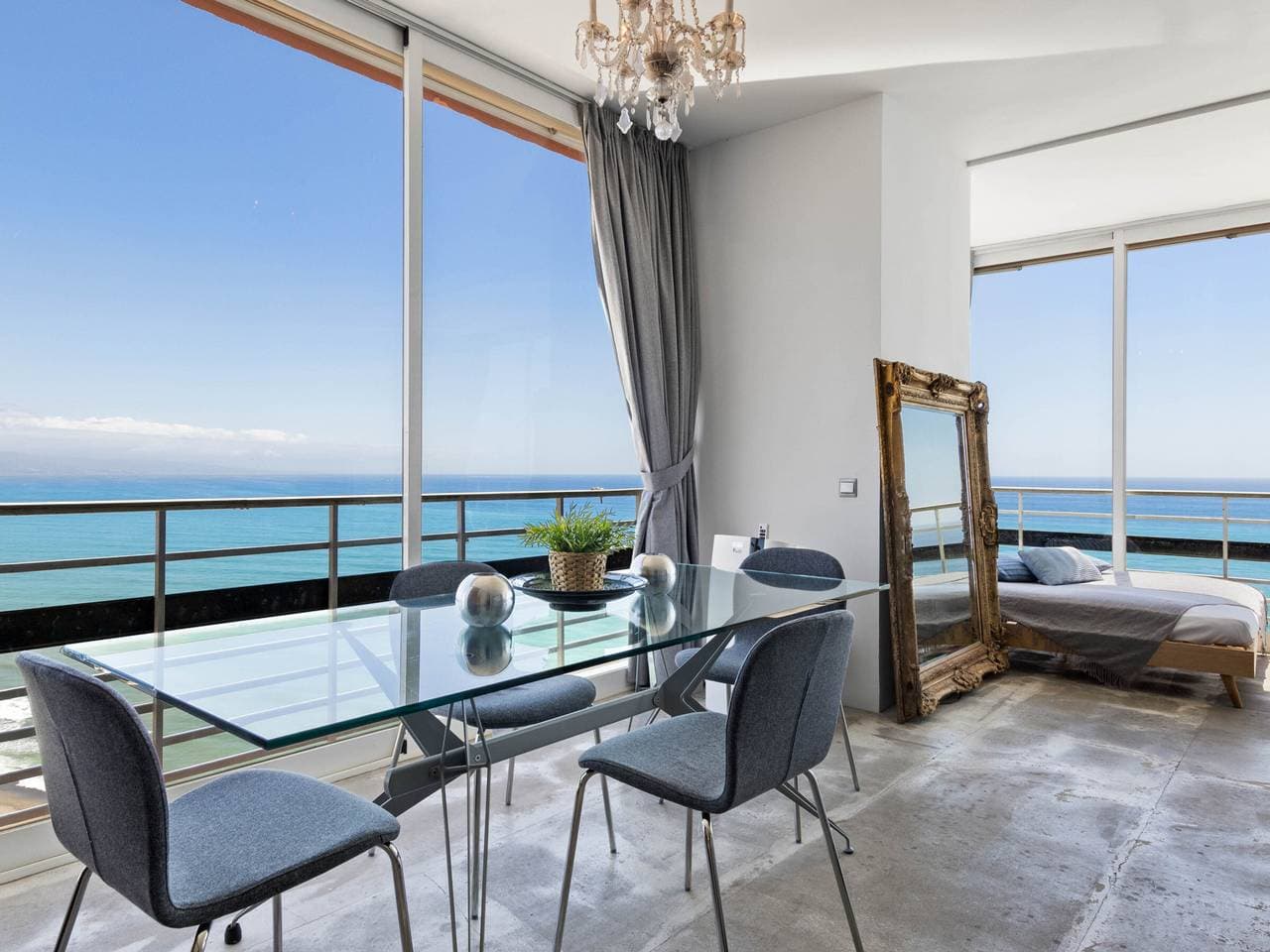 Foto 11 von 35: Wohnung am Meer mit Pool und WLAN in Torremolinos