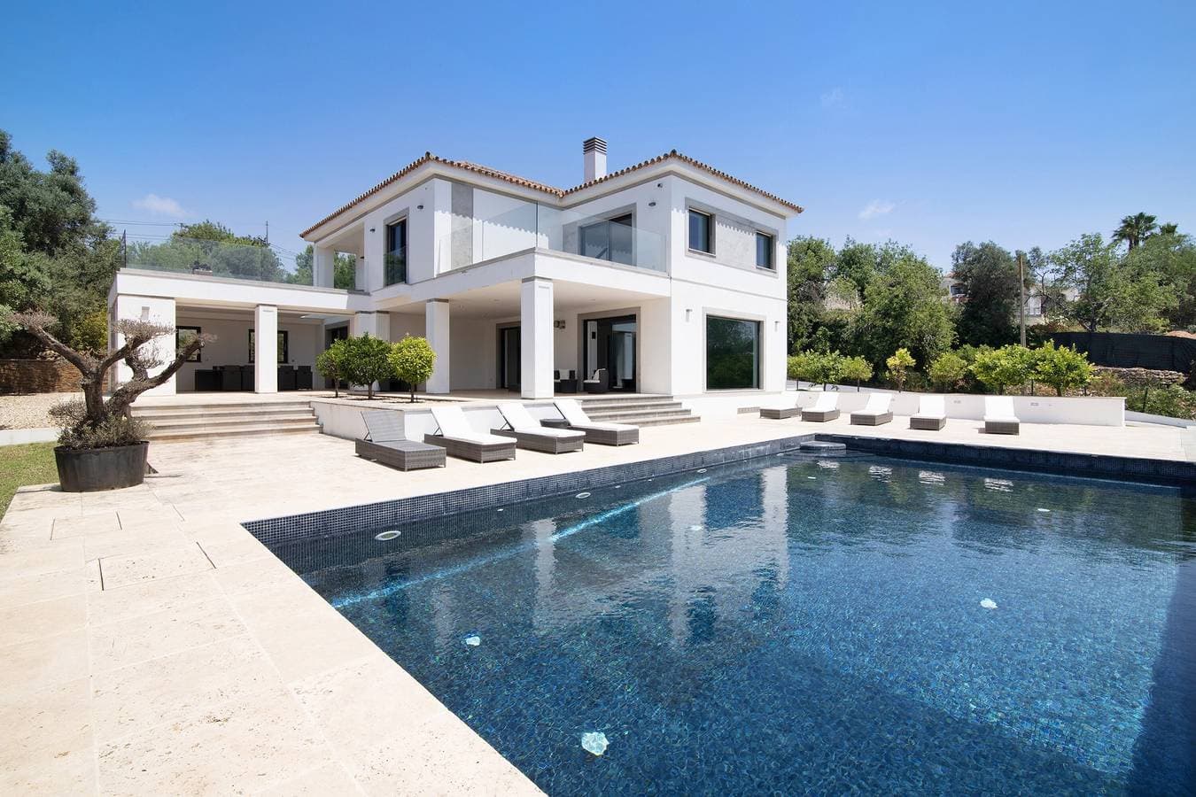 Villa Areeiro 1