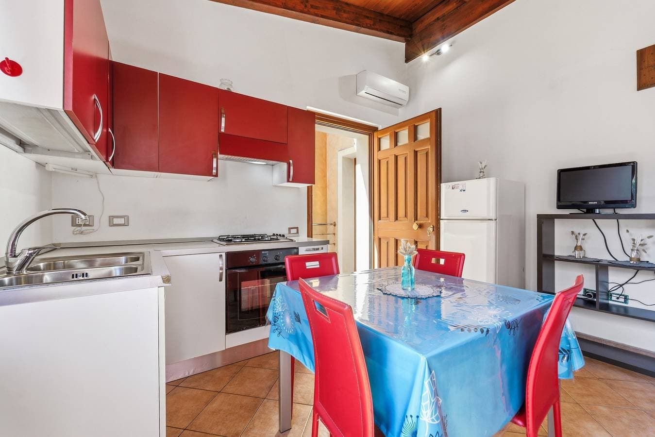 Foto 5 von 27: Casa Vacanza Anika Portoscuso – Apartment mit Meerblick und Garten
