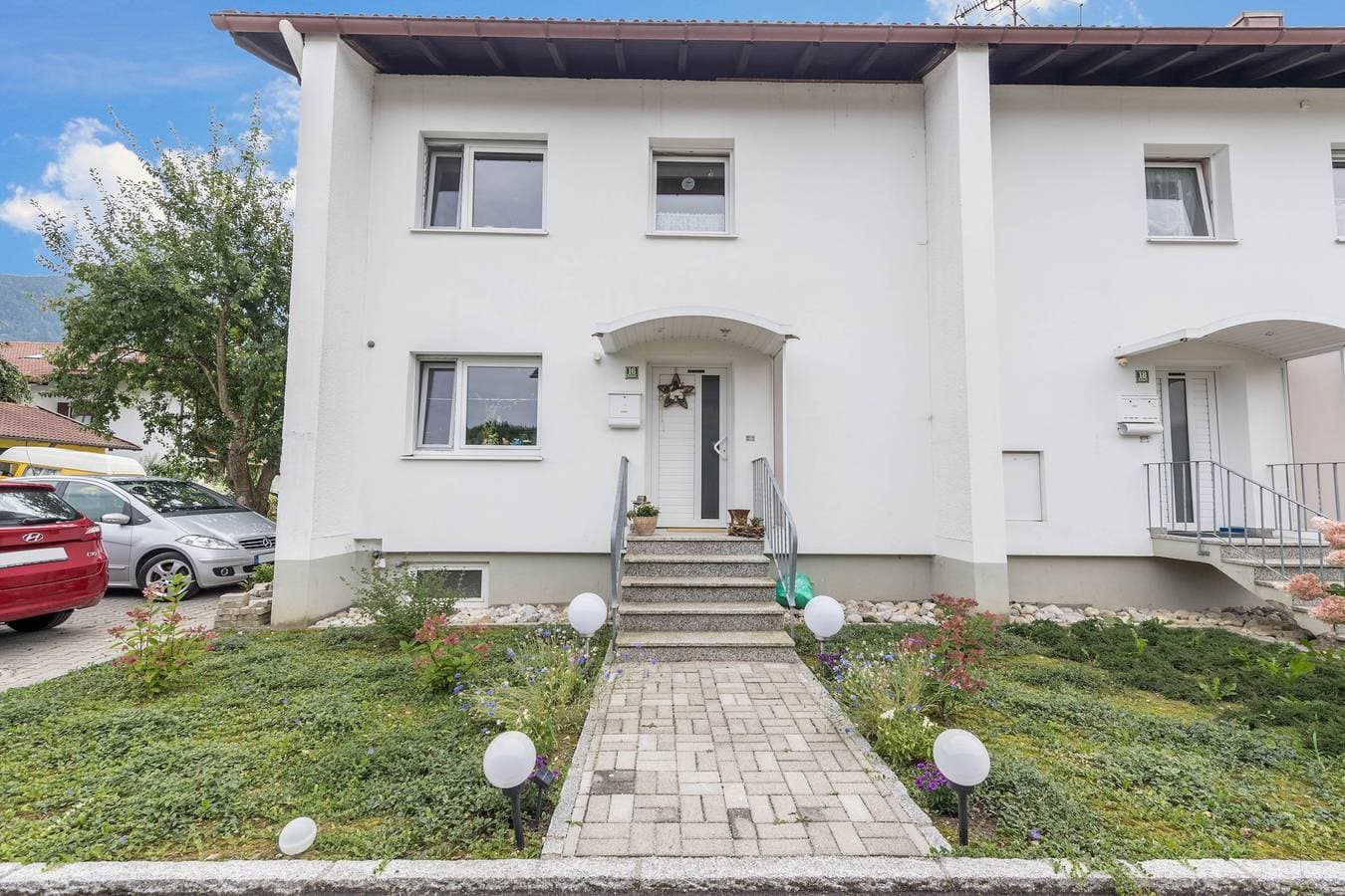 Foto 12 von 15: Gemütliche Ferienwohnung Ferienhaus "Schild" mit Garten & Bergblick
