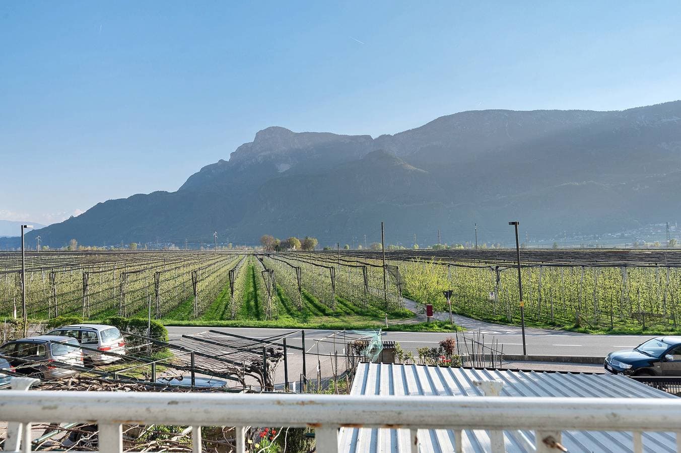 Foto 8 von 34: Zimmer 'Haus Burger Vilpian 3' mit Bergblick, Balkon und Wi-Fi