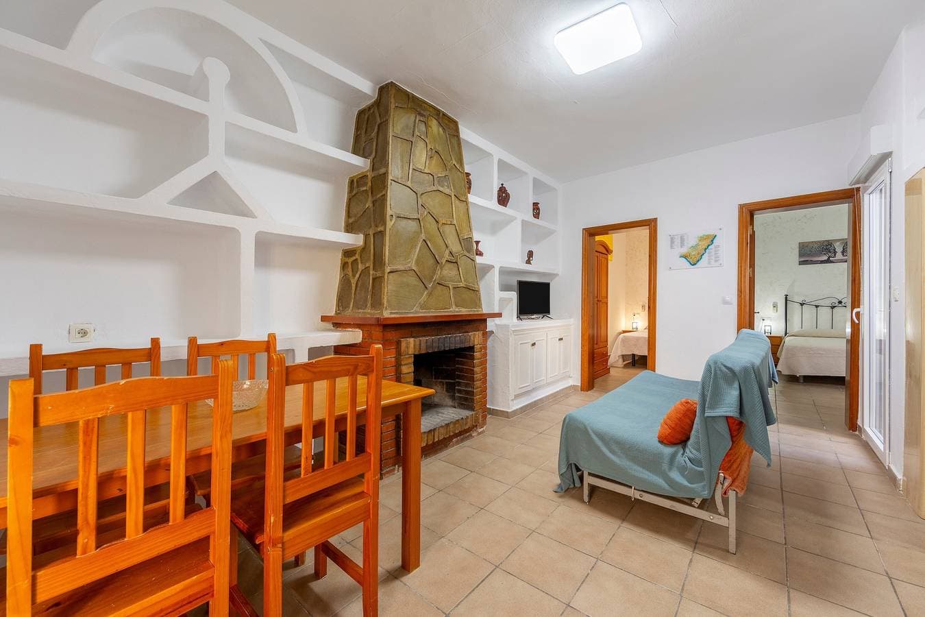 Foto 3 von 19: Ferienhaus 'Loli 2' mit privater Terrasse und Klimaanlage