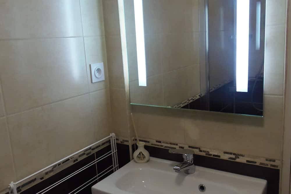 Foto 4 von 8: Charming little house entirely renovated 200 m from the port