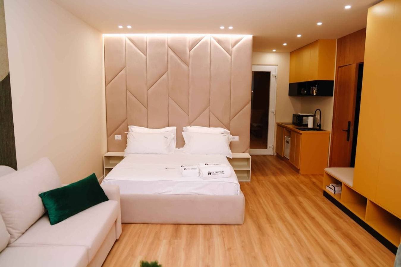 Foto 12 von 26: Altamar Luxury Suites & Penthouse - 103