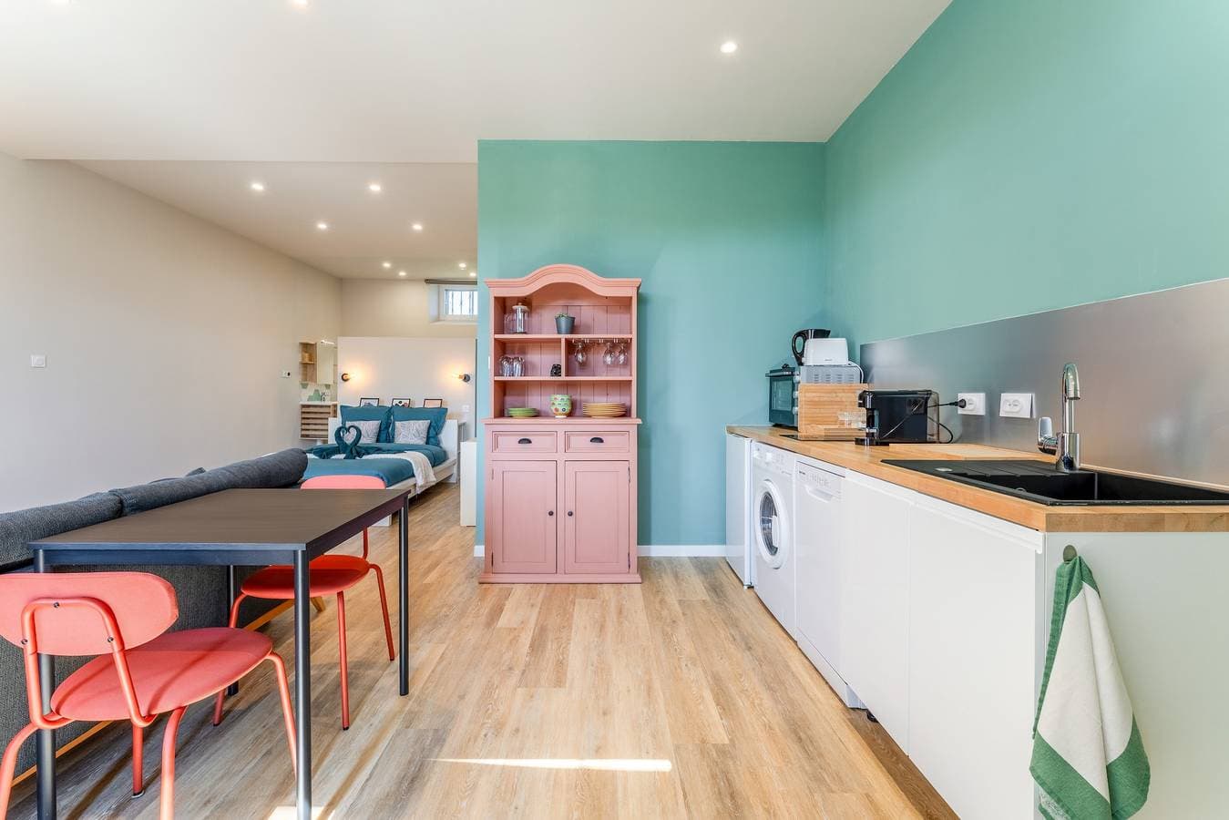 Foto 10 von 25: Ferienhaus „La halte provençale - Cocooning“ mit privater Terrasse, WLAN & Klimaanlage