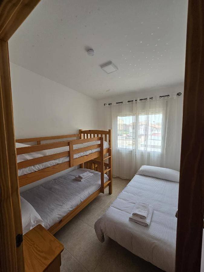 Foto 4 von 30: Two-Bedroom Apartment