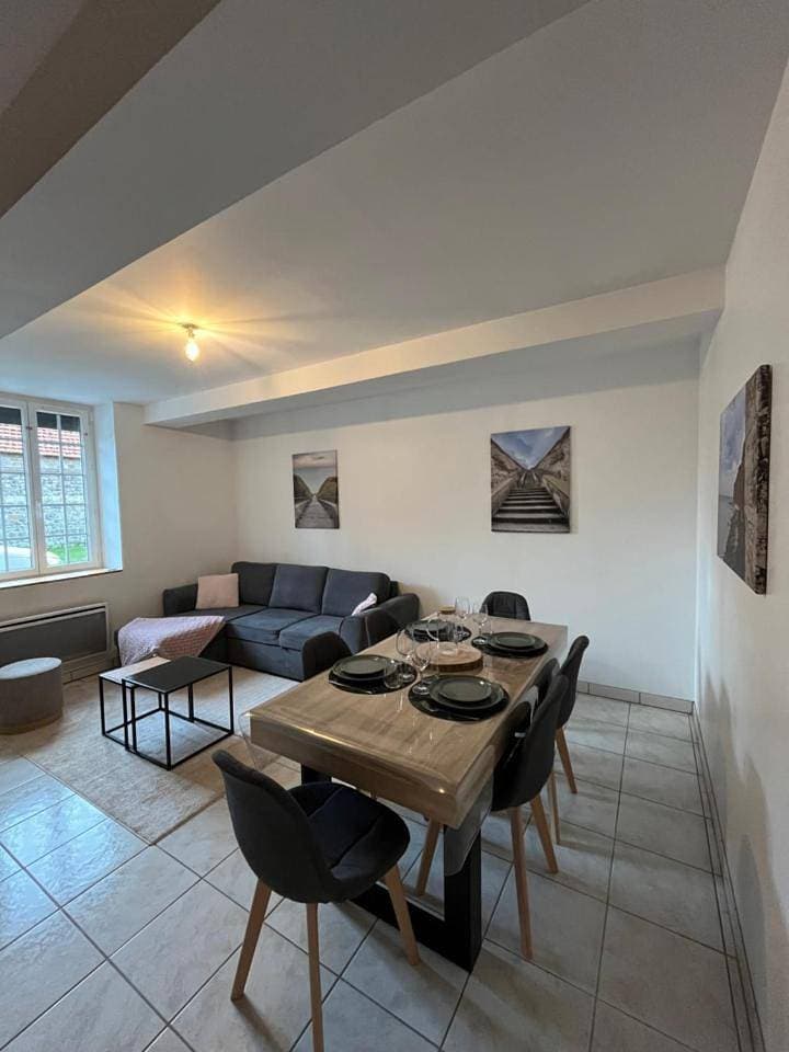 Foto 11 von 44: Two-Bedroom Townhouse