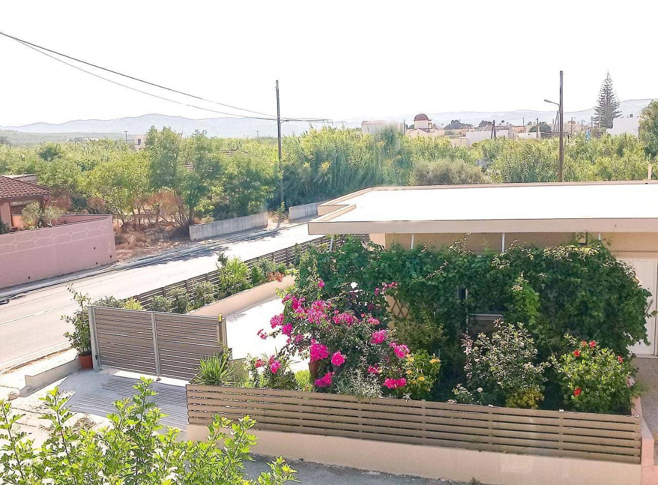 Foto 7 von 18: Studio with Garden View