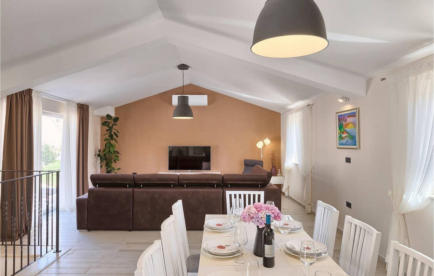 Foto 8 von 43: Charmantes, ca. 15 m² großes Apartment mit Pool, WLAN und Parkplatz