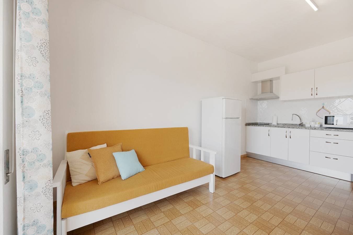 Foto 11 von 33: Ferienwohnung 'Casa Atlântico nº2' in Meeresnähe mit Gemeinschaftspool und WLAN