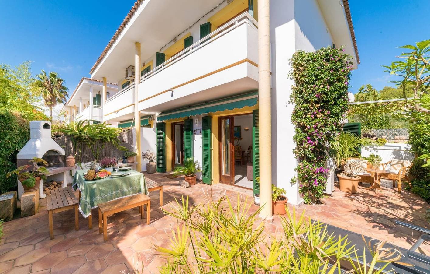 Gemütliches A/C Apartment mit Terrasse in der Nähe von Cala de n'Aladern Strand 1