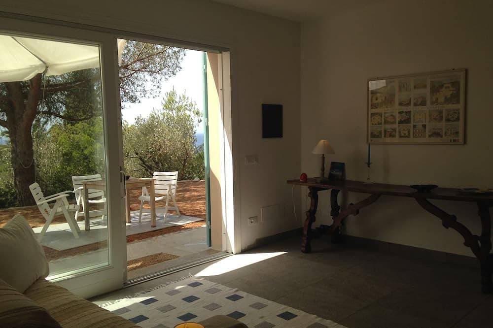 Foto 8 von 18: Ferienhaus mit Meerblick nur einen Steinwurf vom Strand bei Capoliveri