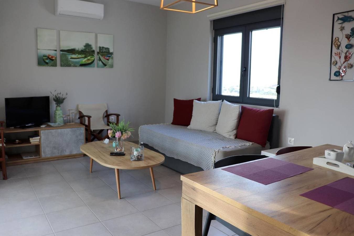 Foto 12 von 41: Weiter Blick auf Landschaft und Meer, Pool, 4 Pers. | Ferienhaus Triopetra, Kreta