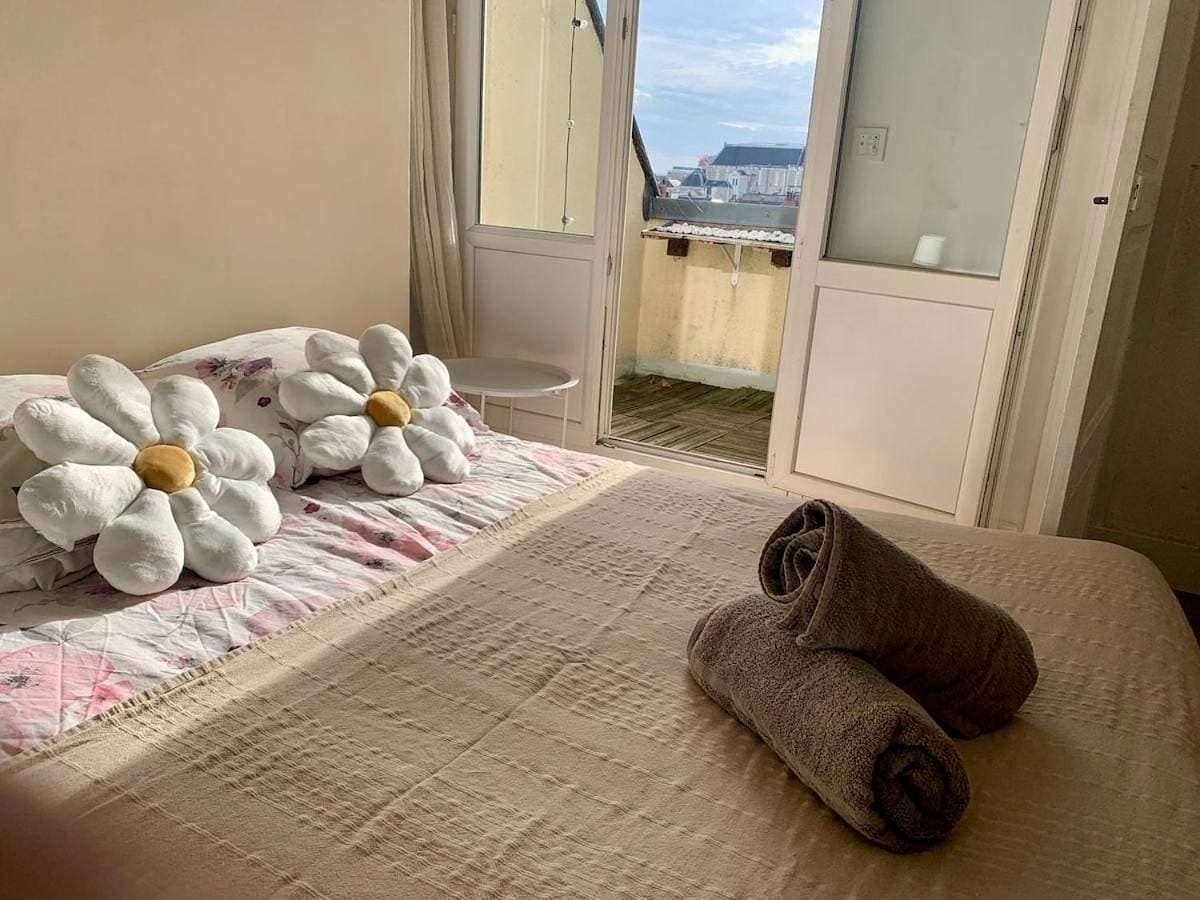Private room - comfort - hyper center Tours 1