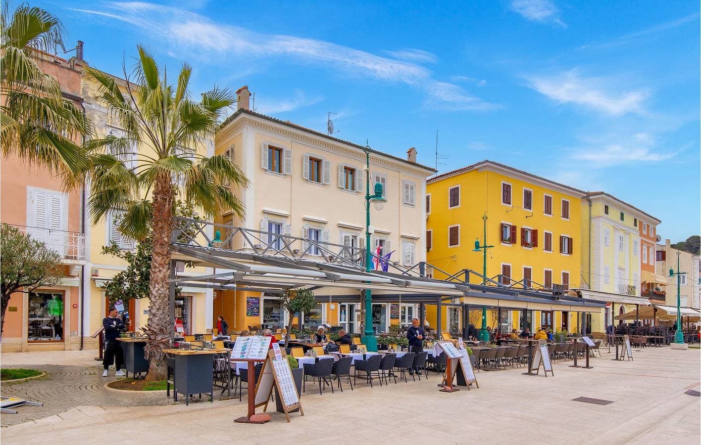 Gemütliche Ferienwohnung mit WLAN und Klimaanlage, 1 km vom Strand Valdarke entfernt 1