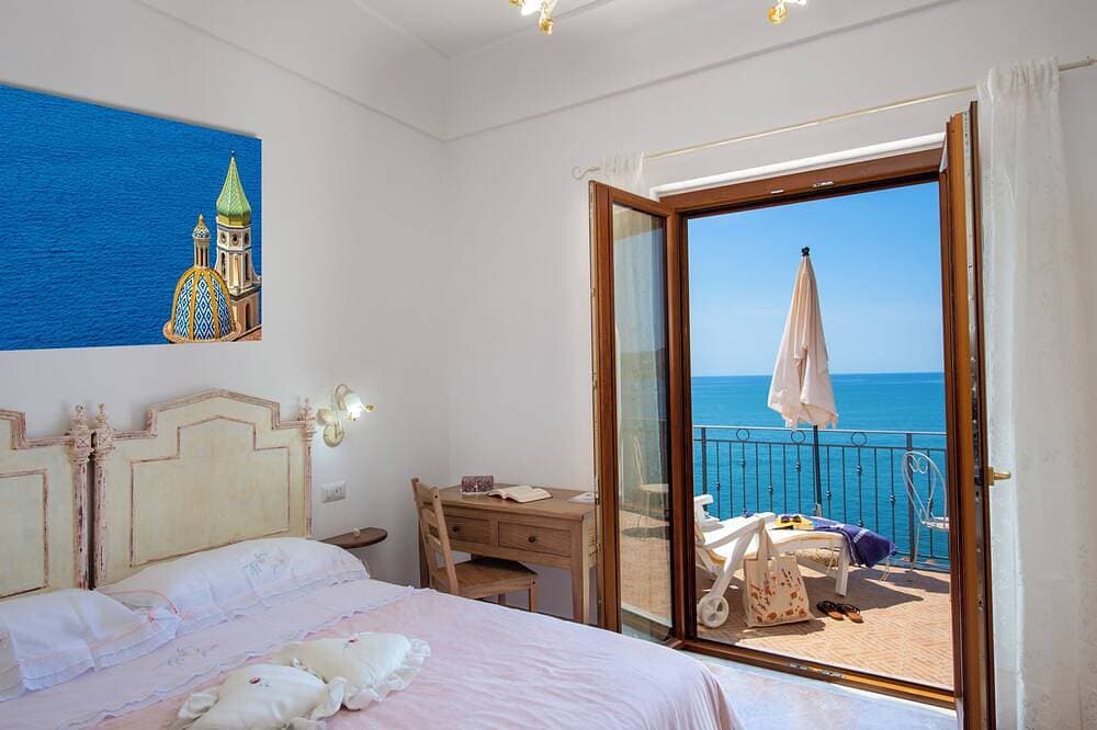 Foto 7 von 30: Casa Olga, with a view of the sea