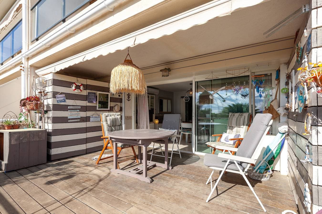 Foto 3 von 20: Apartment am Wasser mit Meerblick, WLAN und Klimaanlage